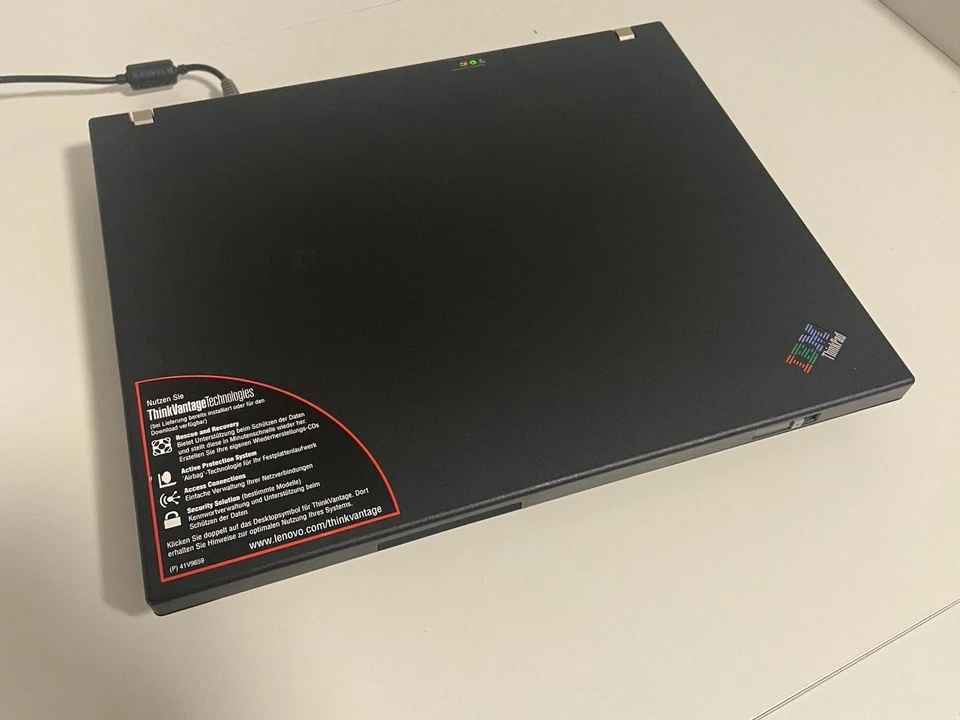 Lenovo IBM ThinkPad R60e Notebook Type:0657 Linux Vintage - Bild 2 von 4