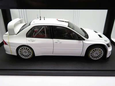 AUTOart 1/18 Mitsubishi Lancer WRC 05 Plain Body Version Unused | eBay