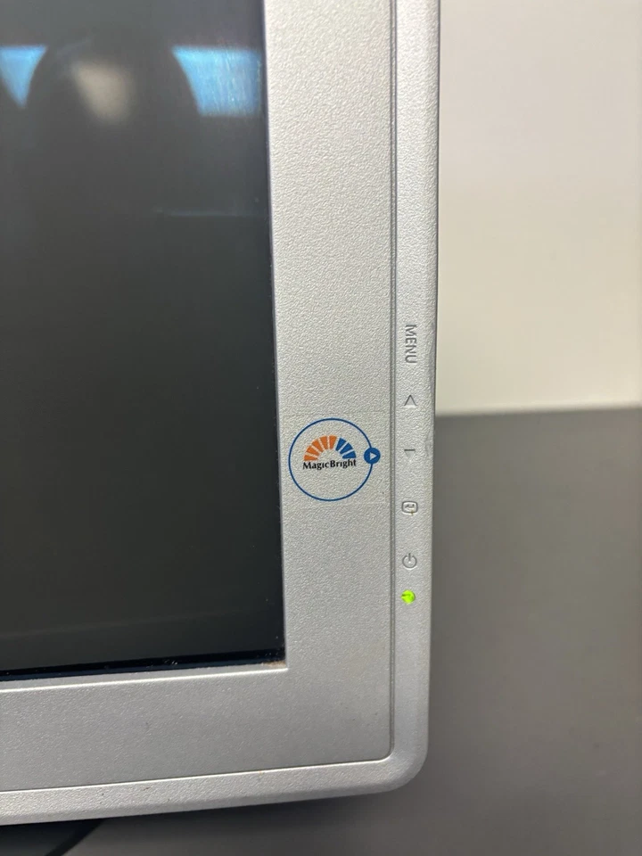 Samsung SyncMaster 793MB Monitor 16” Screen-Please Read Description! - Image 2 of 4