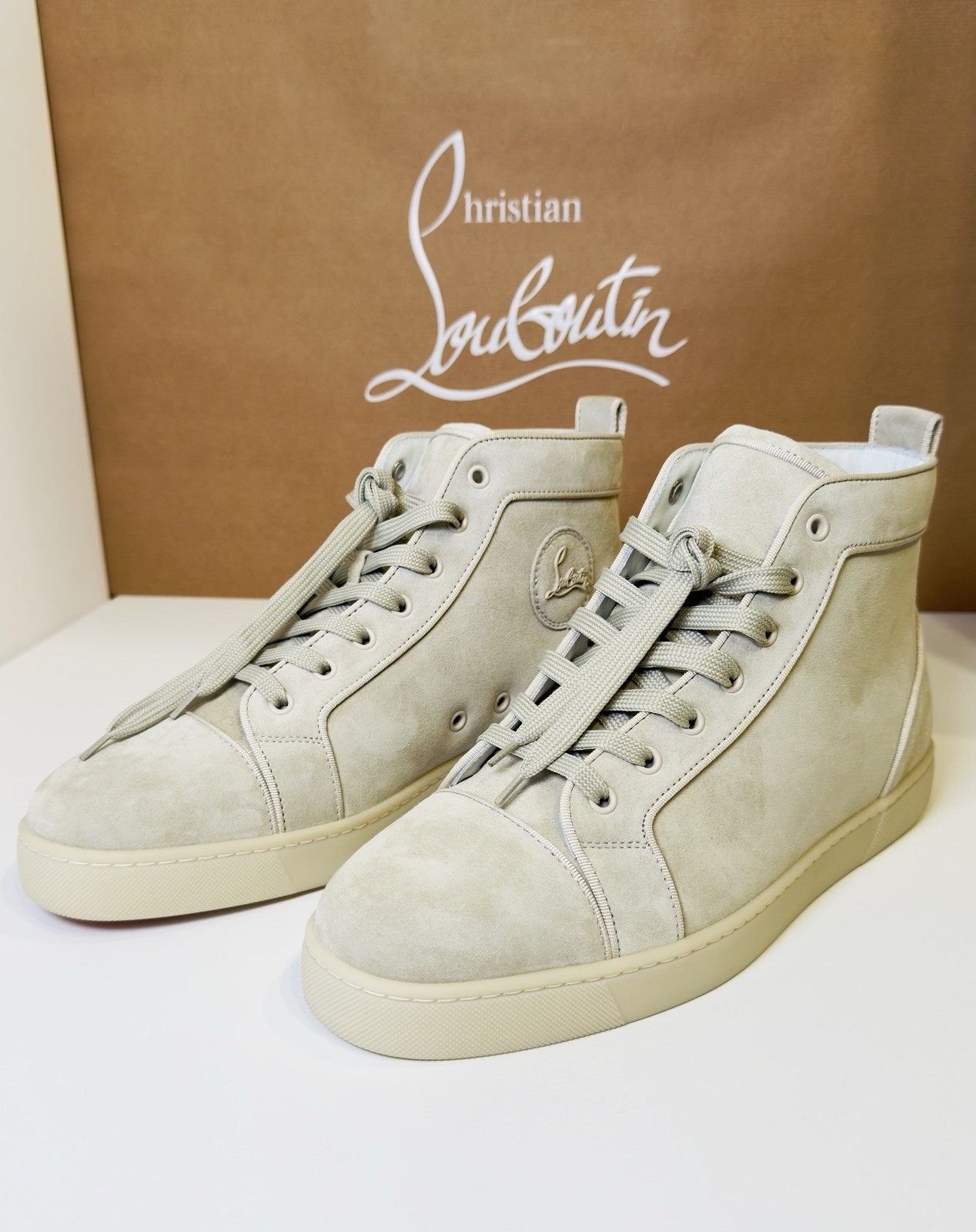 Christian Louboutin Louis Orlato Flat High-Top Sneakers Goose Grey Suede Size 44 image 8