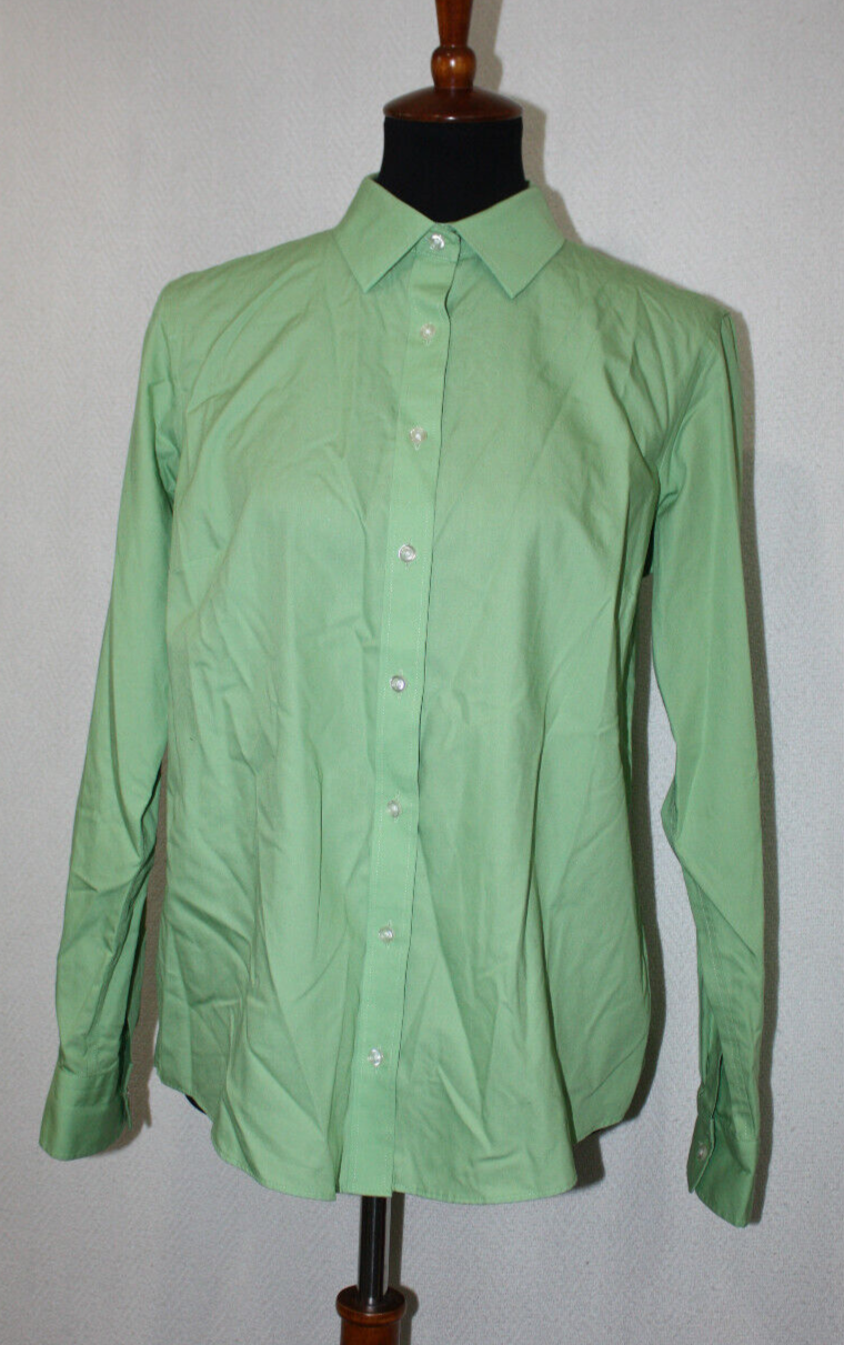 Lands End Womens Sz 10 Light Green No Iron Long Sleeve Button Up Shirt