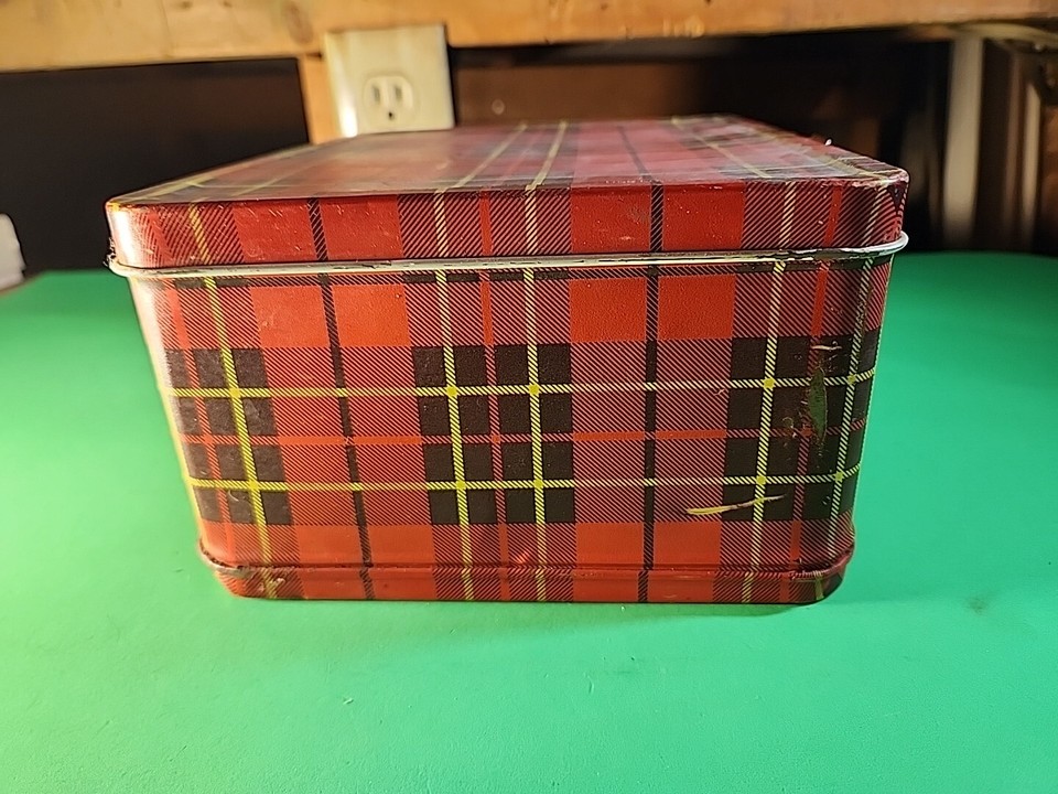 Vintage THERMOS Brand Lunch Box Red Black Plaid Metal, 1964 King Seeley