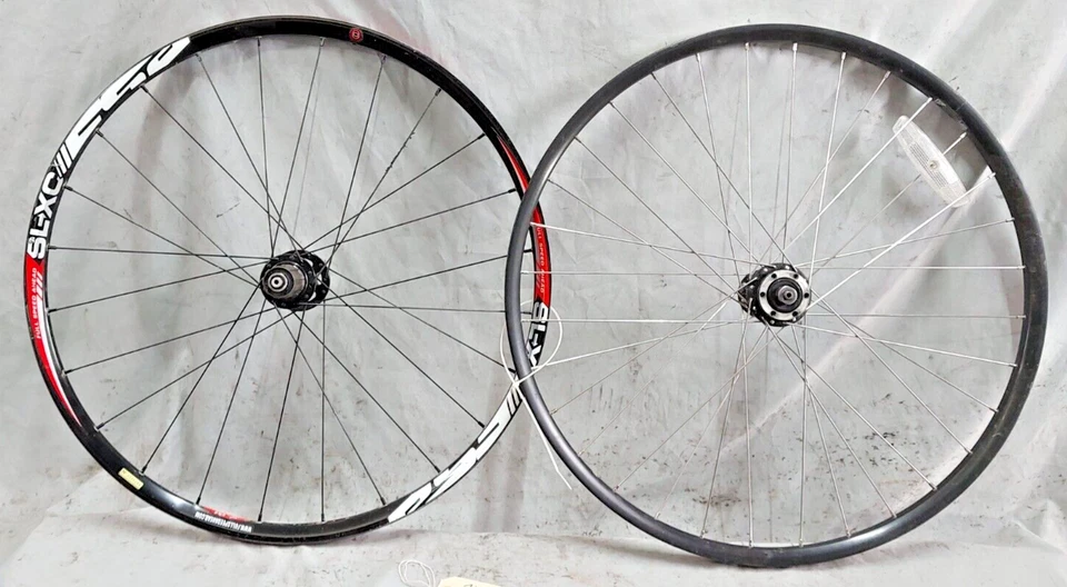 Juego de ruedas de bicicleta MTB FSA SL-XC/Unknown 26" 135/100OLW 32/28S disco QR remitente a EE. UU.:) Foto 2 de 4