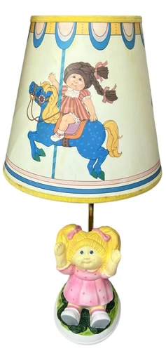 Vintage 1983 Cabbage Patch Kids Doll Original Artworks Lamp Working