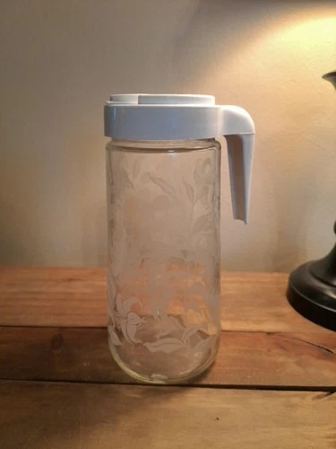 1970s Vtg Anchor Hocking Tang Glass Pitcher Screw On Lid, Etched Lillies