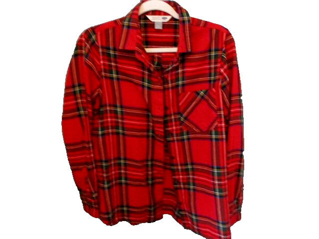 OLD NAVY RED FLANNEL BUTTON UP PLAID SHIRT IN SIZE WOMEN'S M