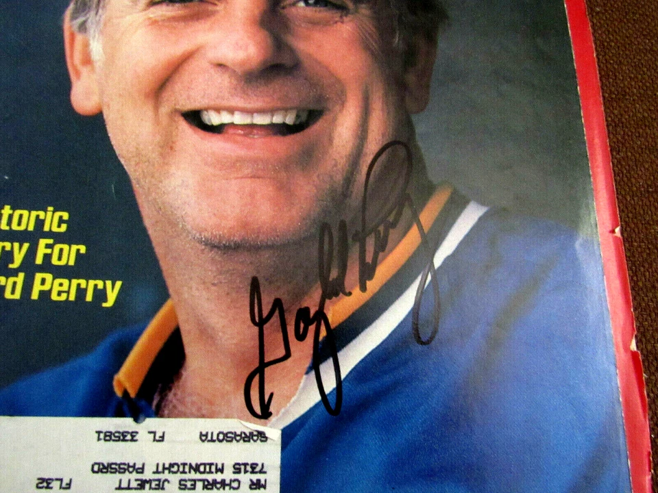 GAYLORD PERRY SEATTLE MARINERS 300 WIN HOF SIGNED AUTO SPORTS ILLUSTRATED JSA  - Image 2 of 4