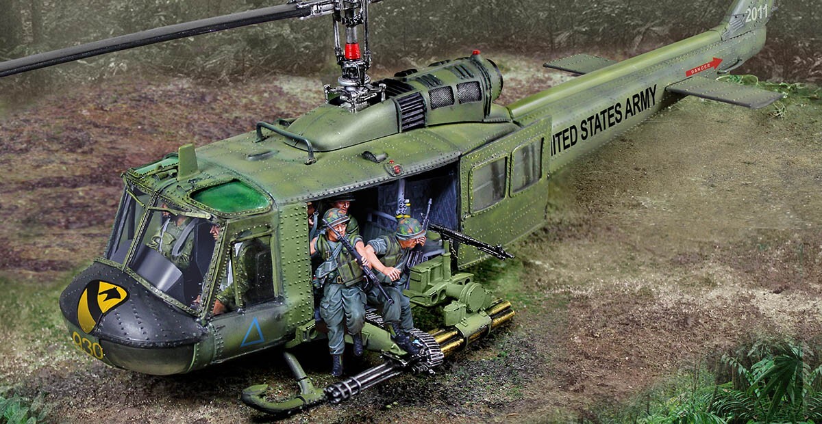 COLLECTORS SHOWCASE VIETNAM WAR CS01178 VIETNAM U.S. ARMY 7TH AIR 