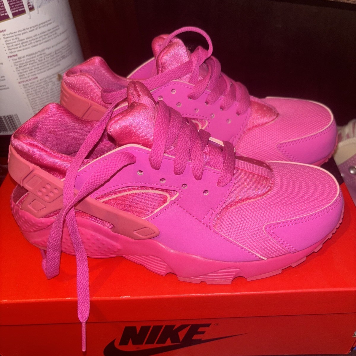 neon pink huaraches