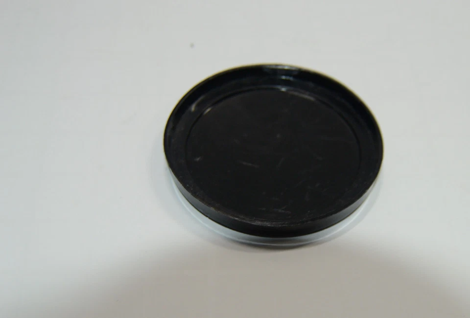 Genuine Olympus 45mm Slip On Front Lens Cap PEN F FT FV - Image 2 of 2