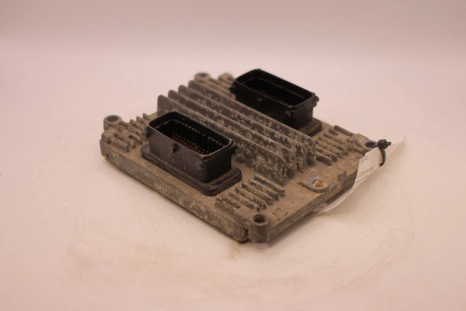 正品 原始设备制造商 Saturn 12586597 发动机控制模块 ECM ECU 适合 2004 Saturn Vue  — 第 2/4 张图片