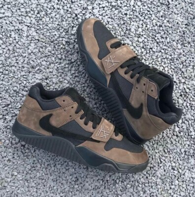 Travis Scott × Nike Jordan Jumpman Jack TR Dark Mocha FZ8117-204