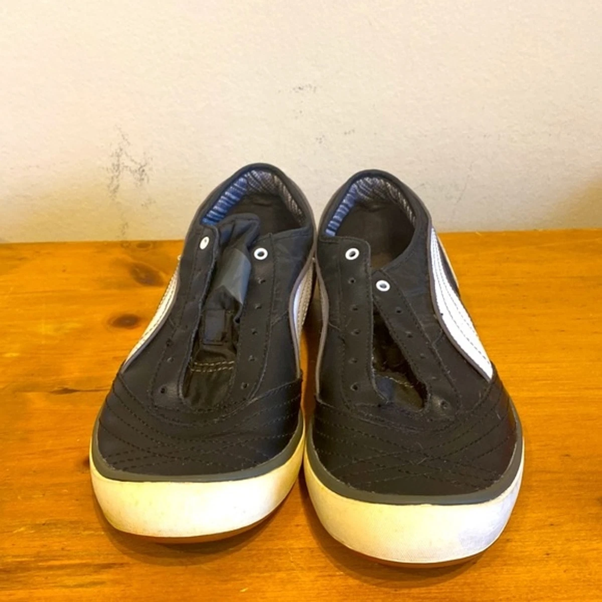 Womens puma top shoes no laces