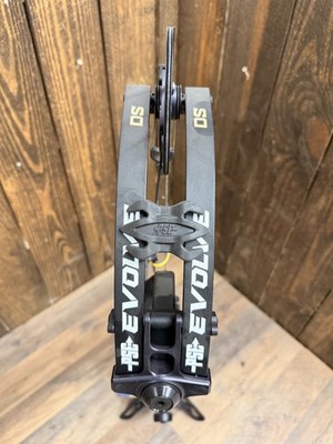 *BOW ONLY* -PSE Evolve DS - Black - 70lbs - RH