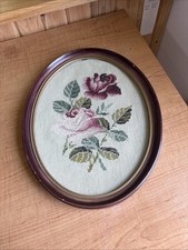 VTG Framed Oval Needlepoint  Florals Roses Cottagecore Beautiful Detail 💕