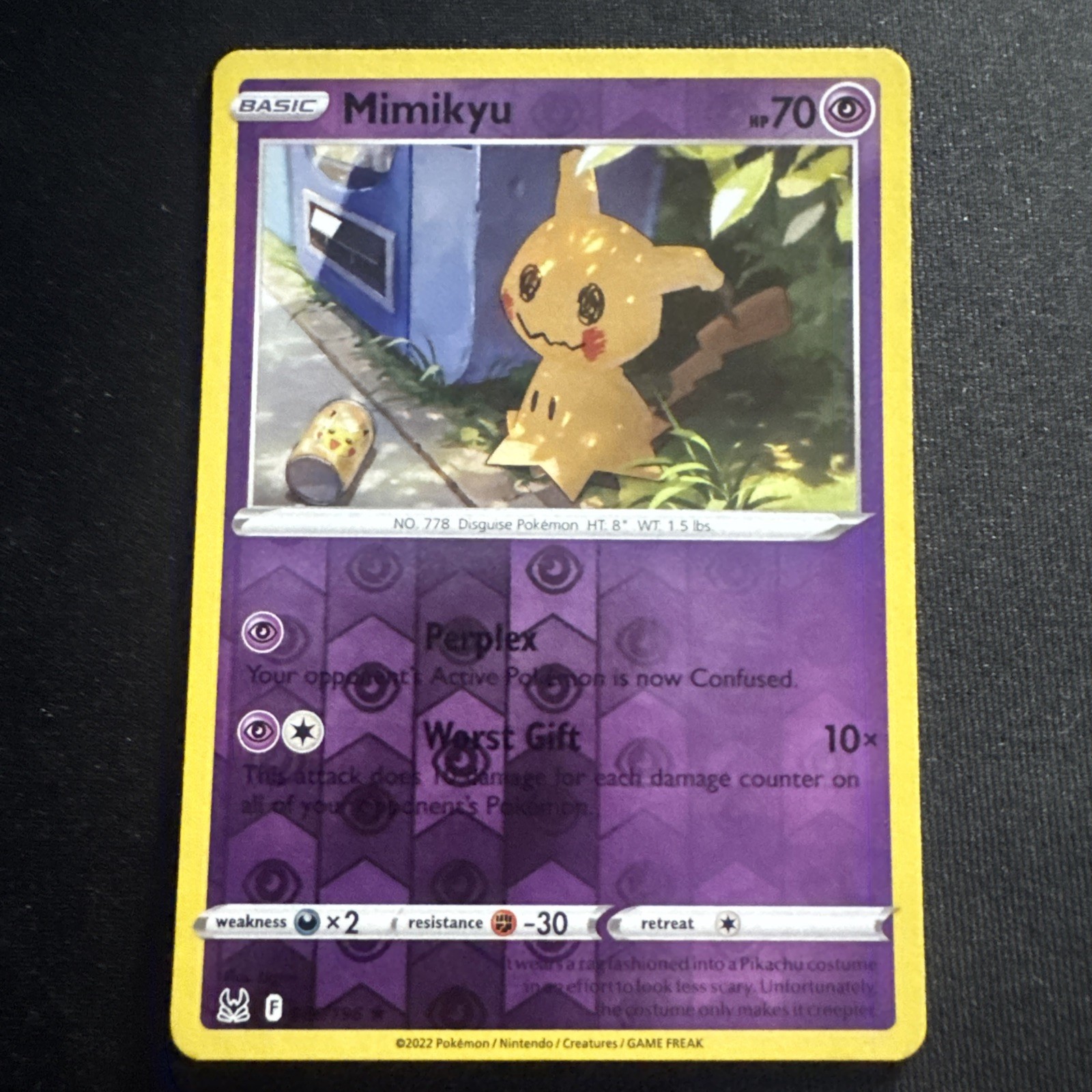 Mimikyu REVERSE HOLO RARE card 080/196 Sword & Shield Lost Origin Pokemon 2022