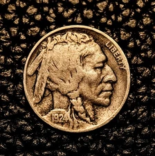 (ITM-5726) 1924-D Buffalo Nickel ~ Fine (F / FN) Cndtn ~ COMBINED SHIPPING!