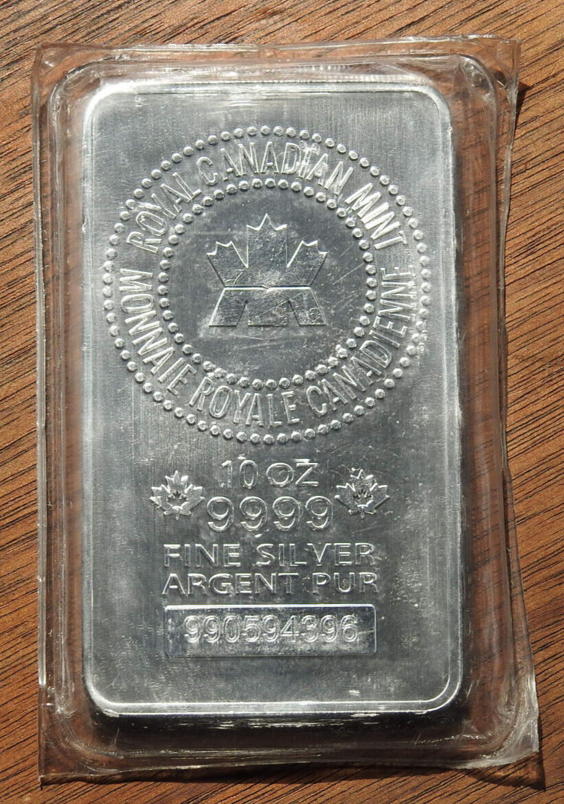 Royal Canadian Mint 10 oz 0.9999 Fine Silver Bar
