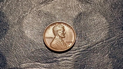 Nice Choice AU 1920-S Lincoln Cent