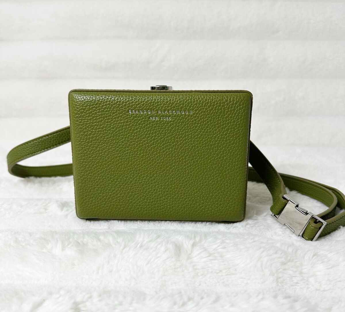Brandon Blackwood Kendrick Mini Trunk Belt/Waist Bag In Olive Green Pls Read | eBay Brandon Blackwood Kendrick Mini Trunk Belt/Waist Bag In Olive Green Pls Read | eBay