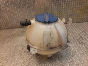 AUDI A3 Ausgleichsbehälter für A3 8PA 8P1 1.8 TFSI Benzin OEM 1K0121407A