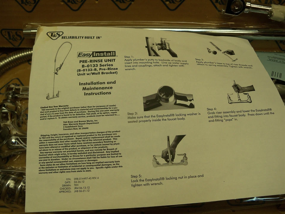 Unidade de pré-lavagem EasyInstall B-0133-ADF12-B T&S ação de mola latão cromado - Imagem 4 de 4