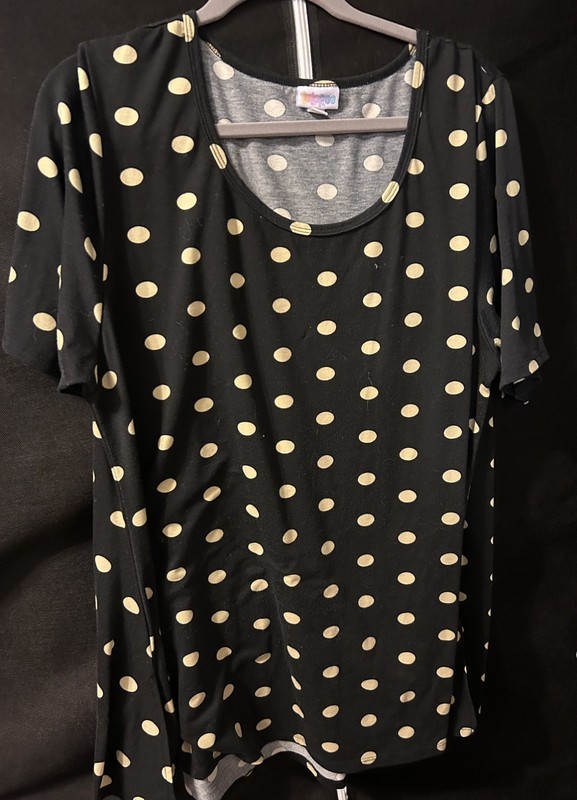EUC LuLaRoe 3XL Perfect T Polka Dots Black and Cream