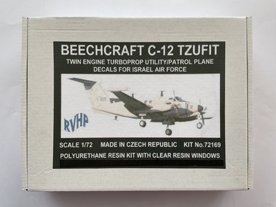 BEECHCRAFT C-12 TZUFIT /RVHP/ 1/72