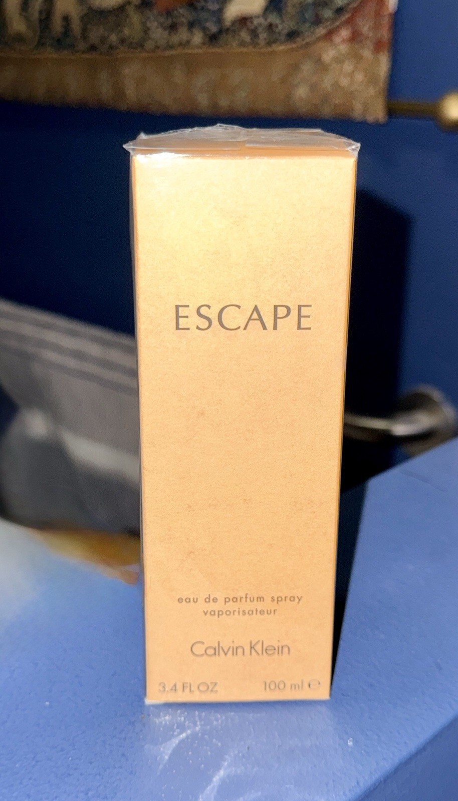 NIB Women’s ESCAPE eau du parfum Spray by Calvin Klein - 3.4 OZ - Authentic
