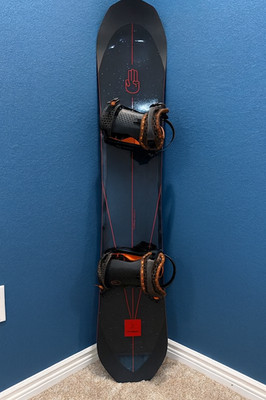 Bataleon Thunder  all-mountain snowboard 158cm with Bataleon AuxTech bindings