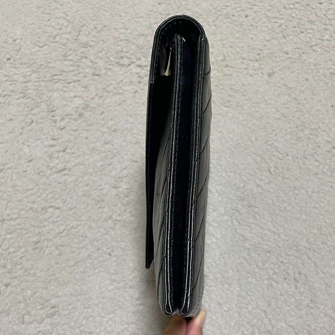 Pochette magnetica punto V YVES SAINT LAURENT pelle nera usata vintage usata