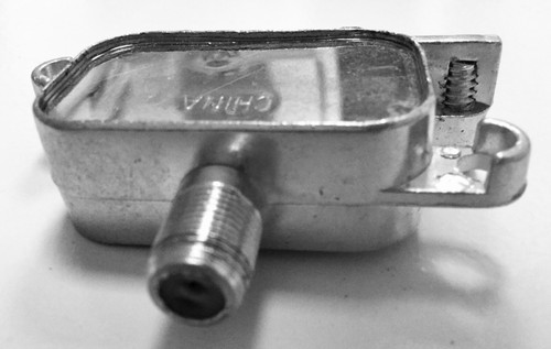 Radio Shack 2 set UHF/VHF/FM Hybrid Splitter Combiner Coax NEW - Picture 4 of 4