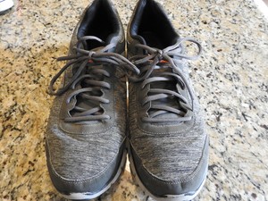 skechers dual lite lightweight