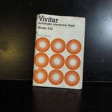 Used Vivitar Automatic Electronic Flash Model 252 Flash guide Manual O401425