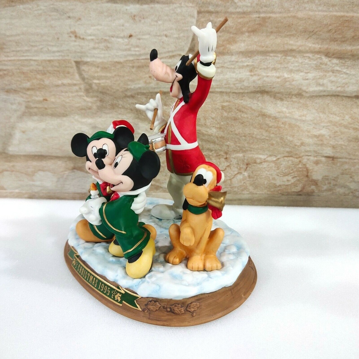 Tokyo Disneyland Christmas Fantasy 1995 Mickey Minnie Goofy Pluto