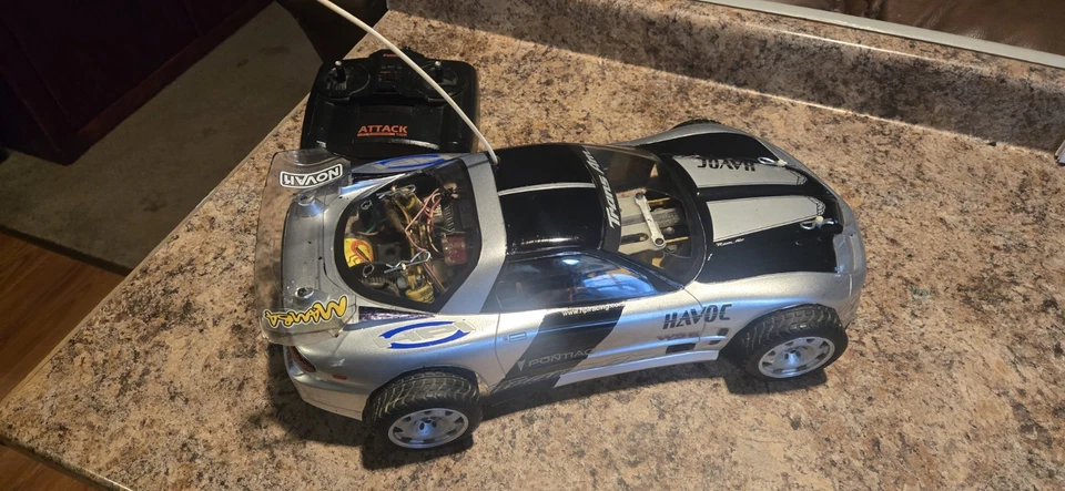 Coche RC Kyosho Optima vintage con mando a distancia Foto 3 de 4