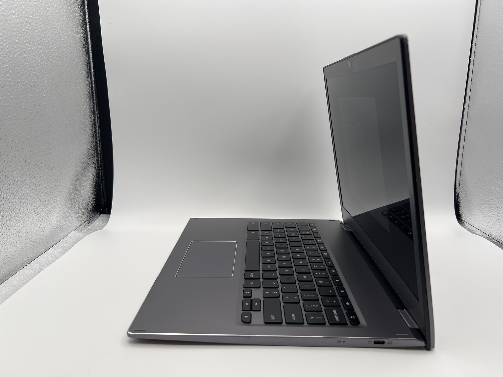 Acer Chromebook 13 CB713 Core i3 8GB 32GB Gray 2018 Model-image