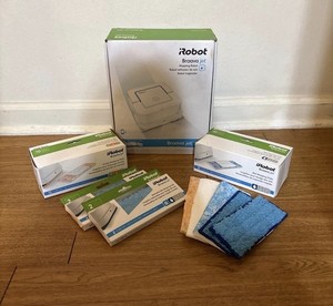 iRobot Brava Jet Mopping Robot 29 New Washable Refill Pads Included