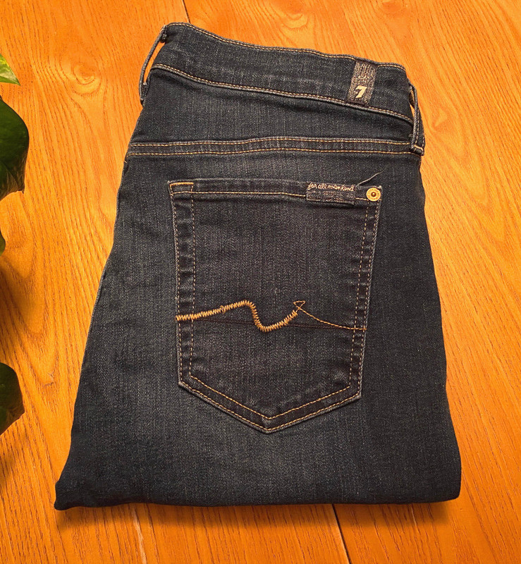 7 FOR ALL MANKIND JOSEFINA SKINNY BOYFRIEND BLUE DENIM JEANS 27 (28 X 26.5) EUC