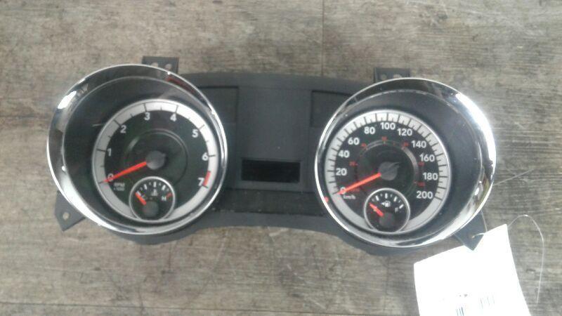 12 2012 Dodge Caravan Instrument Cluster Kph 68055732AG