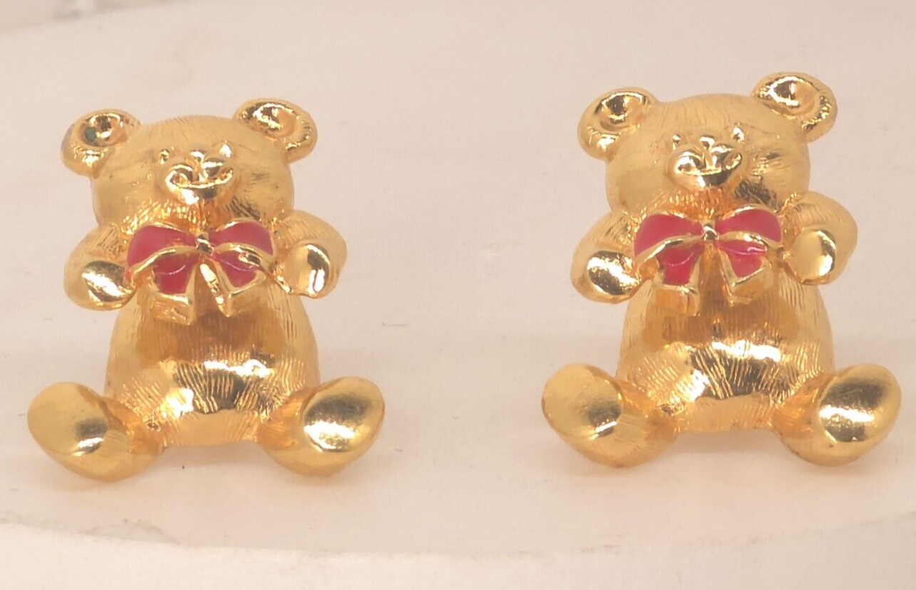 Vintage Avon Teddy Bear Gold Tone Wiggle Earrings with Red Bow 21x16mm