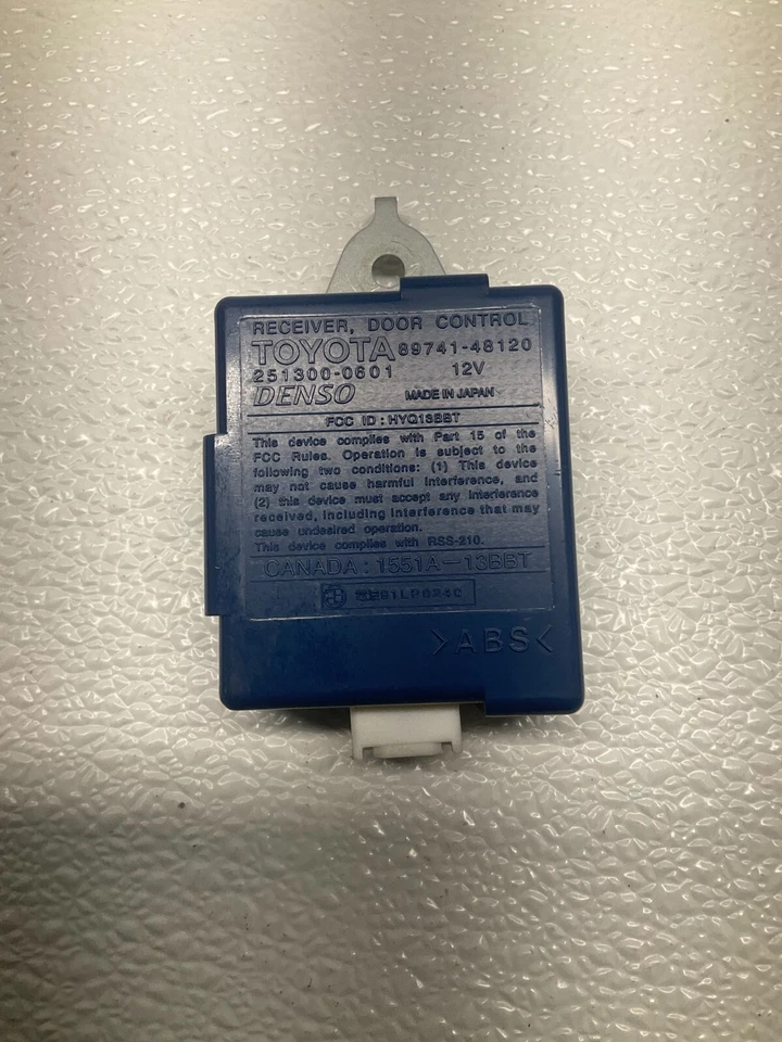 Módulo de control de puerta Lexus RX330 RX350 RX400 2004-2009 89741-48520 Foto 2 de 4