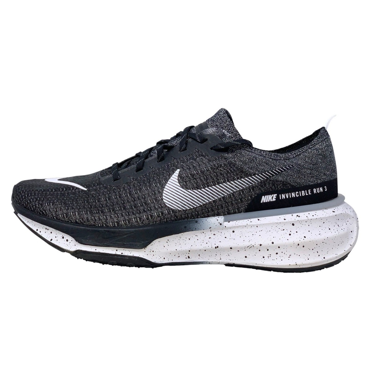 Nike ZoomX Invincible Run Flyknit 3 Oreo Black Sneakers, Size 13