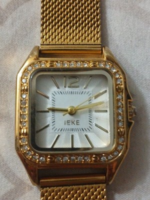 IEKE Unisex Watch Gold Adjustable Band w Faux Diamonds New Gorgeous