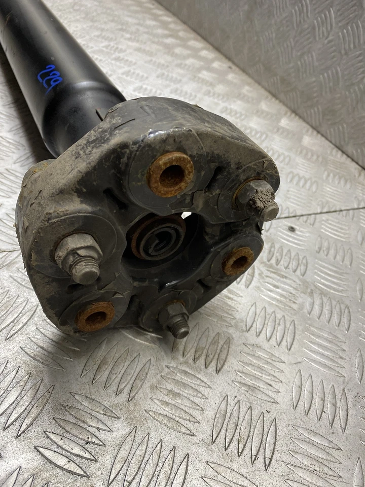 BMW M5 F10 2011 Prop Shaft 4.4 Petrol 412kw 2284490 N229 - Image 3 of 4