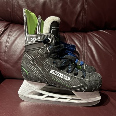 Bauer Hockey Skates XLS Junior Size 3.5 Youth