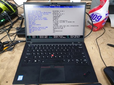 Lenovo X1 Carbon 6th Gen 14'' WQHD i7-8650U 16GB RAM No OS/SSD