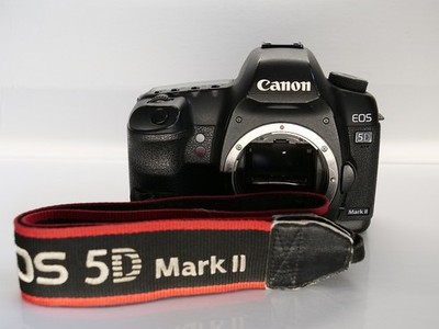 Canon EOS 5d Mark ii Digital SLR Camera Body