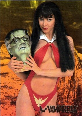 1995 Harris Publications Visions of Vampirella Base Card #41