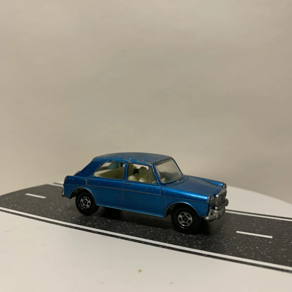 Matchbox Lesney Superfast No 64 MG 1100 Metallic Blue Car w/Driver & Thin Wheels - Image 2 of 4
